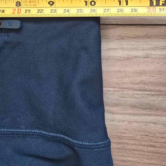 Lululemon Zoned In Tight 27” – Night Diver – Size 4 – Women’s Running Leggings - Picture 8 of 8